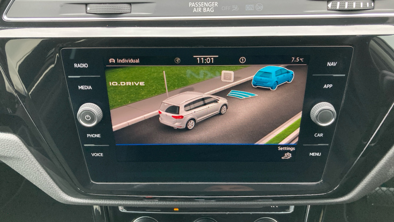 Volkswagen Touran 1.5 TSI EVO SEL 5dr DSG Petrol Estate